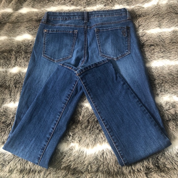 Jessica Simpson low rise jeans - Picture 2 of 3